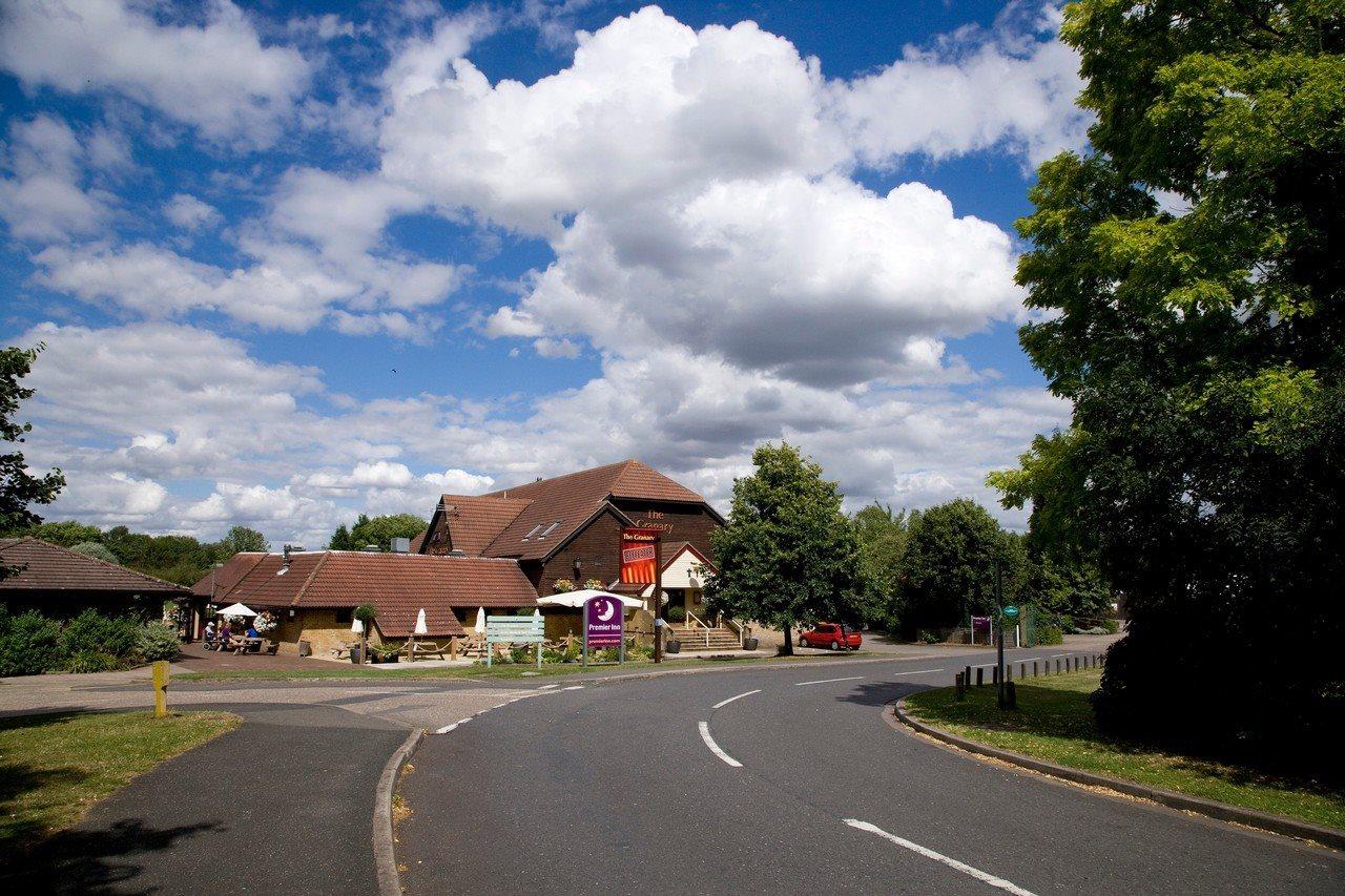 Premier Inn Peterborough - Ferry Meadows Bagian luar foto