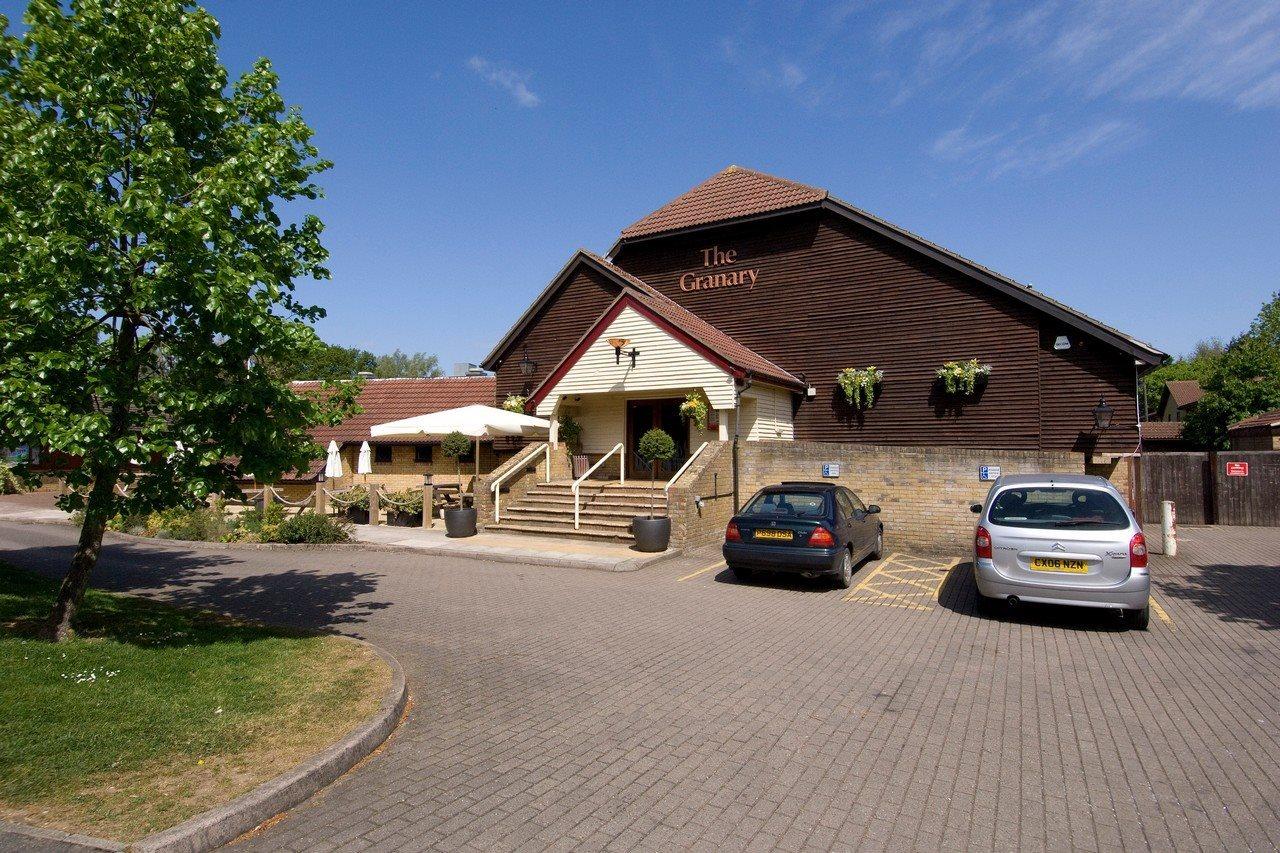 Premier Inn Peterborough - Ferry Meadows Bagian luar foto